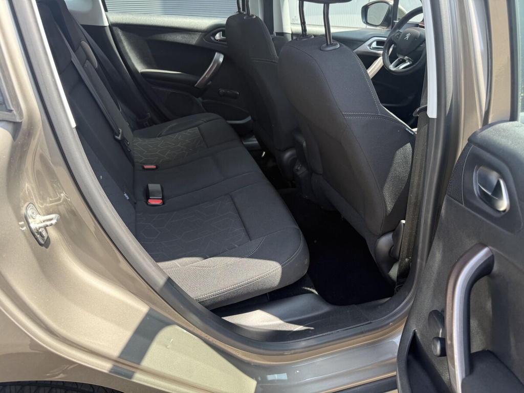 Carwebs 407 5
